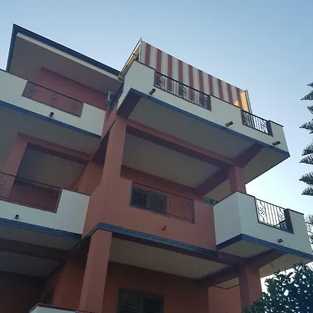 펜션 La Grecita E Il Mare